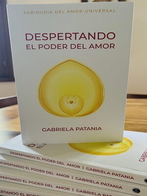cover image of DESPERTANDO EL PODER DEL AMOR